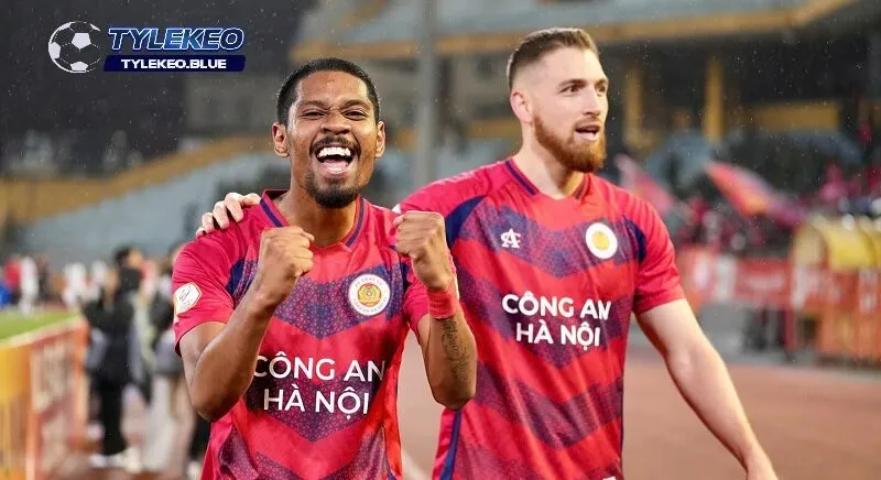 Vì sao HLV lựa chọn Cao Quang Vinh lên đt Việt Nam